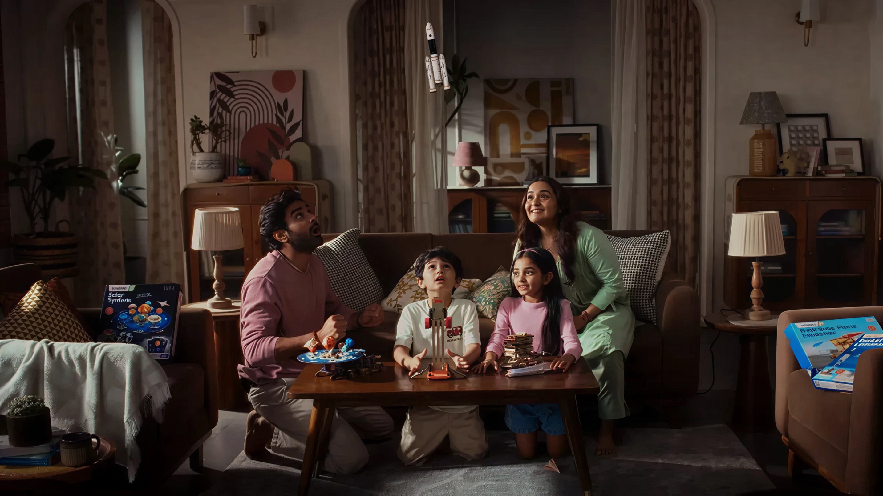 Smartivity film urges parents to swap passive screen time for hands on play